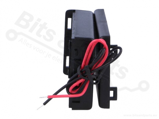 Battery holder AAA Penlite x 3 with switch/lid (4.5V)
